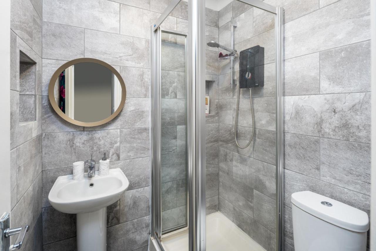 Kensington Modern Apartment Londýn Exteriér fotografie