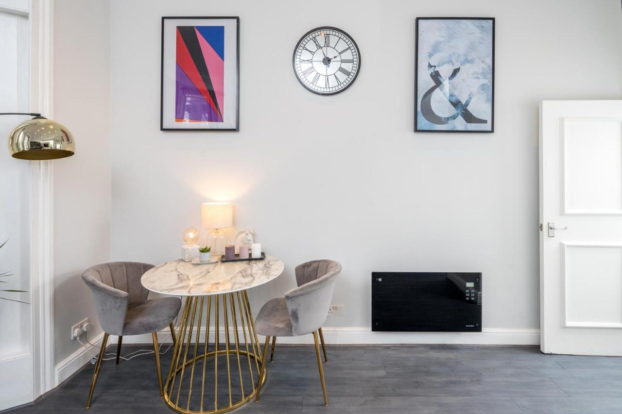 Kensington Modern Apartment Londýn Exteriér fotografie
